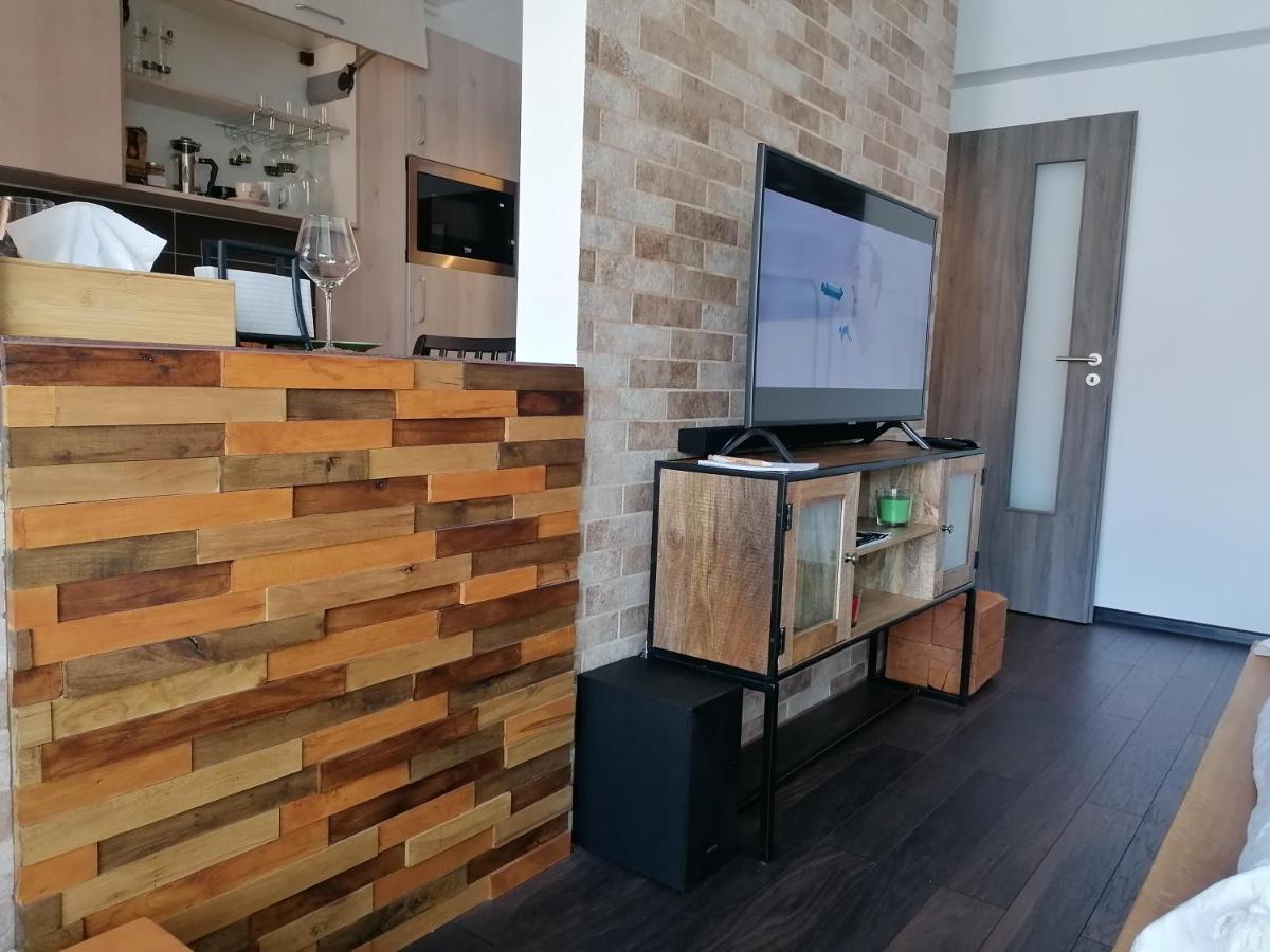 Wooden Touch Studio 브라쇼브 외부 사진